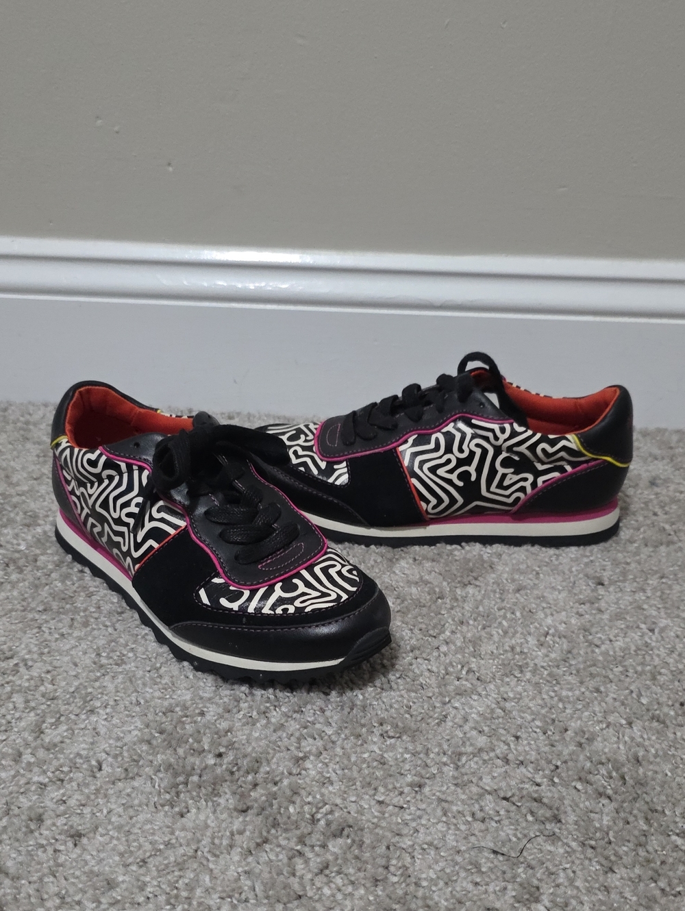 Coach x Keith Haring Limited Edition Leather Suede Black White Pink Sneaker 6.5